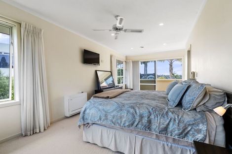 Photo of property in 105 Onetaunga Road, Chatswood, Auckland, 0626