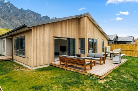 Photo of property in 26 Muster Road, Jacks Point, 9371