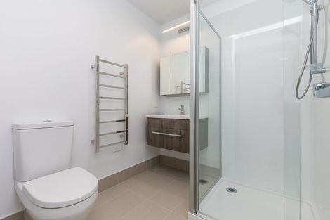 Photo of property in 30 Tahuhu Road, Mount Wellington, Auckland, 1062