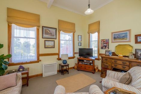 Photo of property in 209 Tiro Tiro Road, Levin, 5510