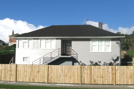 Photo of property in 42 Warspite Avenue, Cannons Creek, Porirua, 5024