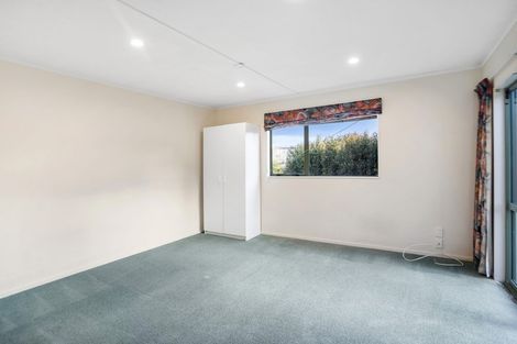 Photo of property in 4a Potiki Place, Glen Innes, Auckland, 1072