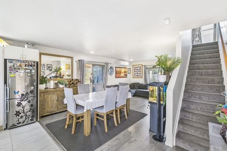 Photo of property in 17 Kora Avenue, Ranui, Auckland, 0612