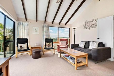 Photo of property in 1/94 John Downs Drive, Browns Bay, Auckland, 0630