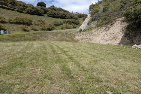 Photo of property in 65 Oak Road, Poraiti, Napier, 4112