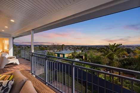 Photo of property in 50 Bleakhouse Road, Howick, Auckland, 2014