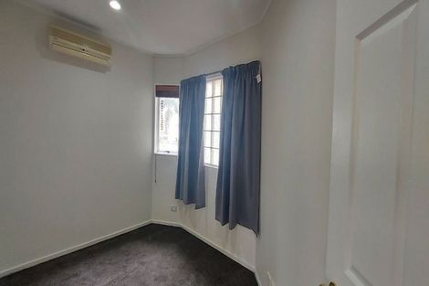 Photo of property in 825 Chapel Road, Shamrock Park, Auckland, 2016