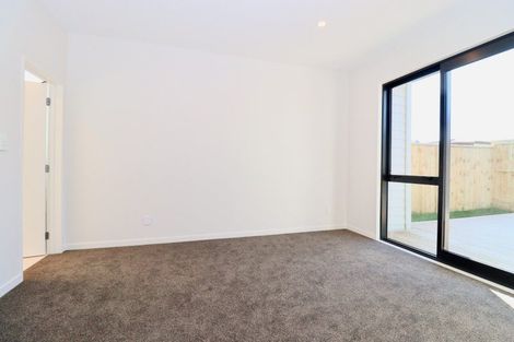 Photo of property in 8 Kobe Street, Karaka, 2580