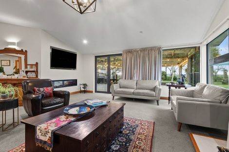 Photo of property in Te-puna Wedding Venue, 375 Lethbridge Road, Feilding, 4779
