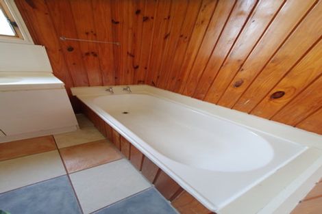 Photo of property in 12 Stirling Street, Levin, 5510