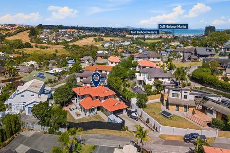 Photo of property in 30 Mariner Drive, Gulf Harbour, Whangaparaoa, 0930
