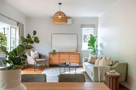 Photo of property in 7 Knight Avenue, Mount Albert, Auckland, 1025