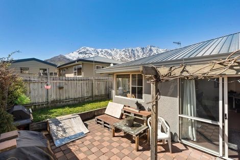 Photo of property in 51 Remarkables Crescent, Frankton, Queenstown, 9300