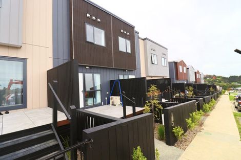 Photo of property in 20 Salvia Lane, Totara Park, Auckland, 2019