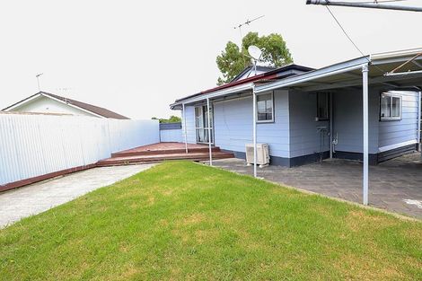 Photo of property in 12 Secretariat Place, Randwick Park, Auckland, 2105
