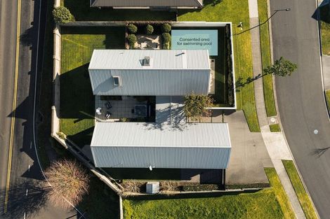Photo of property in 16 Saint Thomas Avenue, Pyes Pa, Tauranga, 3112