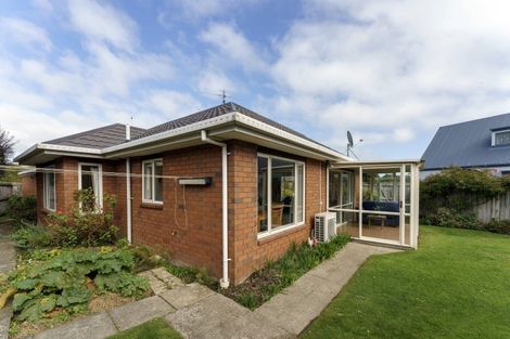 Photo of property in 17 Seascape Gardens, Bromley, Christchurch, 8062
