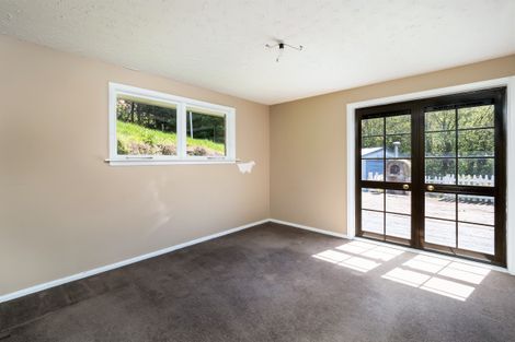 Photo of property in 27 Walkers Road, Lyttelton, 8082