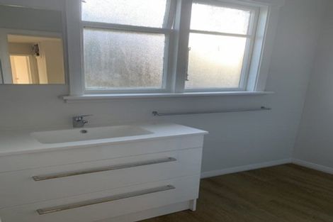 Photo of property in 72 Main North Road, Papanui, Christchurch, 8052