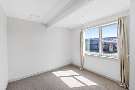 Photo of property in 81 Tiri Road, Tindalls Beach, Whangaparaoa, 0930