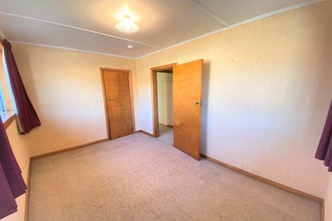 Photo of property in 244 Main South Road, Green Island, Dunedin, 9018