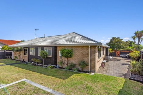 Photo of property in 22 Murray Court, Paraparaumu Beach, Paraparaumu, 5032