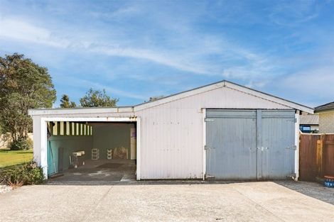 Photo of property in 47 Lyndhurst Street, Westport, 7825