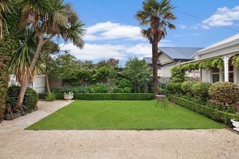 Photo of property in 56 Winton Street, St Albans, Christchurch, 8014