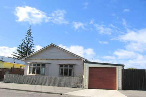 Photo of property in 22 William Street, Petone, Lower Hutt, 5012