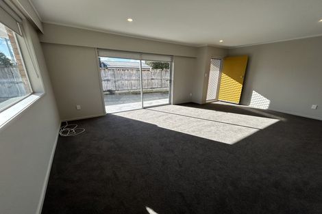 Photo of property in 1/22 Ambler Avenue, Glen Eden, Auckland, 0602
