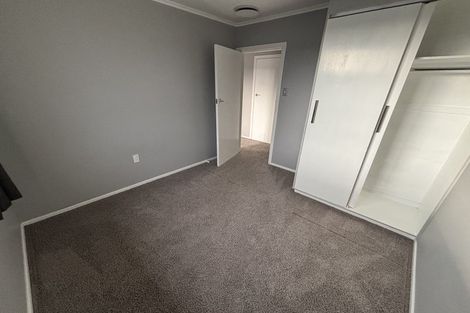 Photo of property in 40 Cumberland Street, Merrilands, New Plymouth, 4312