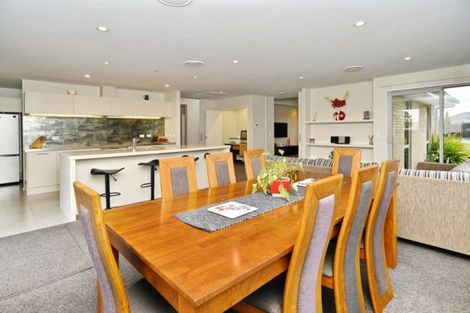 Photo of property in 14 Kempton Place, Rangiora, 7400