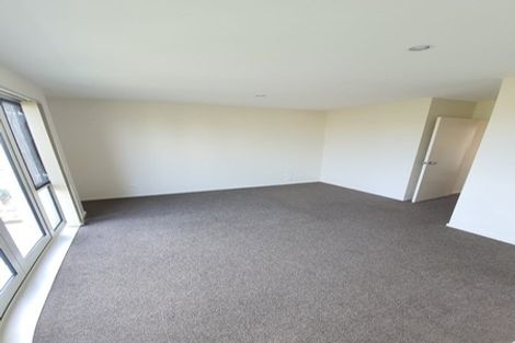 Photo of property in 11 Puweto Avenue, Takanini, 2112