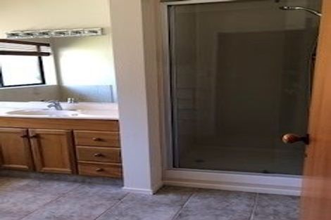 Photo of property in 61 Charles Prevost Drive, The Gardens, Auckland, 2105