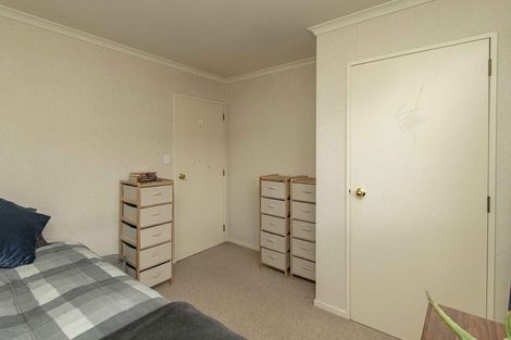 Photo of property in 3/4a Lee Road, Taradale, Napier, 4112