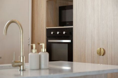 Photo of property in 70a Alfriston Road, Manurewa East, Auckland, 2102