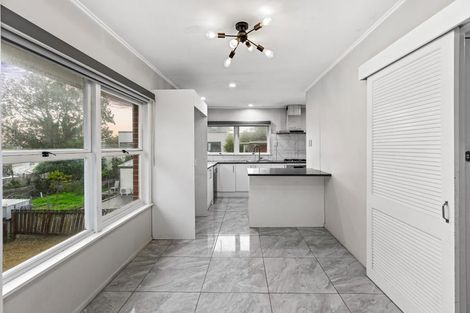 Photo of property in 41 Royal Road, Massey, Auckland, 0614