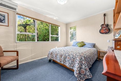 Photo of property in 23b Eastview Grove, Normandale, Lower Hutt, 5010