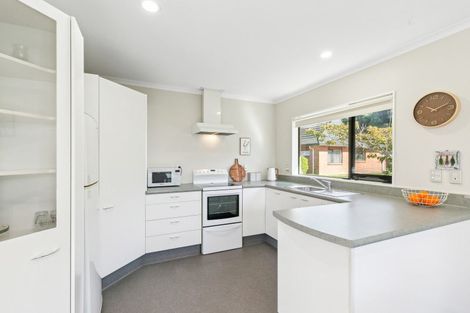 Photo of property in Redwood Village, 29/42 Main Road, Tawa, Wellington, 5028