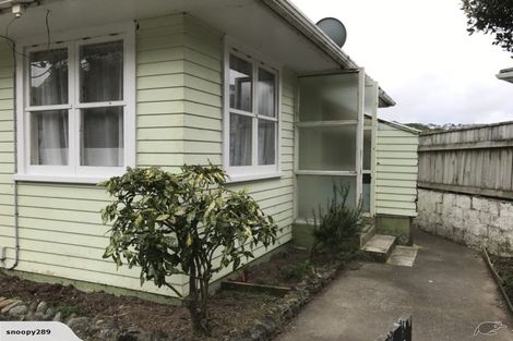 Photo of property in 36 Montreal Grove, Kingston, Wellington, 6021