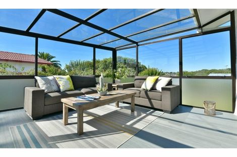 Photo of property in 52a Albatross Road, Red Beach, 0932