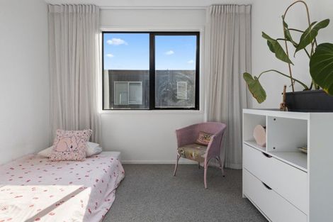 Photo of property in 3 Paddock Lane, Pukekohe, 2120