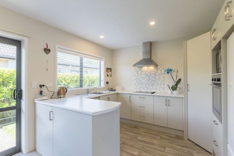 Photo of property in Georgia Estate, 12/3 Georgia Grove, Paraparaumu, 5032