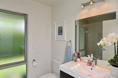 Photo of property in 20 Crombie Green, Northwood, Christchurch, 8051