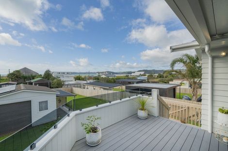 Photo of property in 265 Cook Drive, Whitianga, 3510