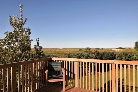 Photo of property in 17 Bell Street, Clive, 4102