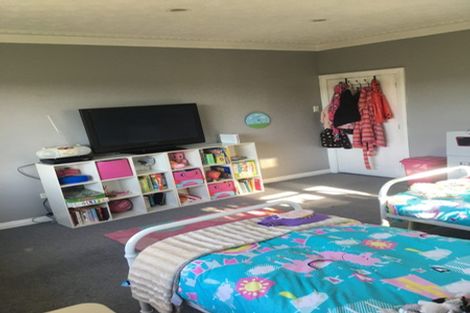 Photo of property in 32 Ryehill Street, Calton Hill, Dunedin, 9012