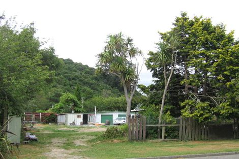 Photo of property in 5 Black Beech Street, Birchville, Upper Hutt, 5018