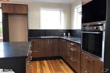 Photo of property in 496 Don Buck Road, Massey, Auckland, 0614