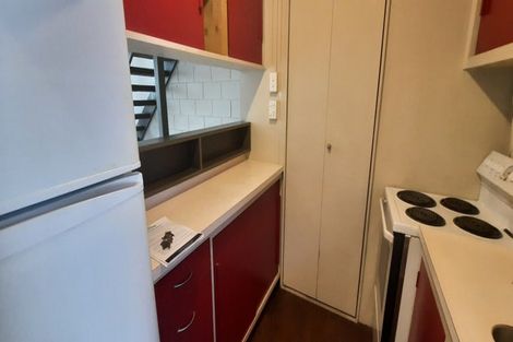 Photo of property in Paddington Apartments, 5/15 Mckinley Crescent, Brooklyn, Wellington, 6021